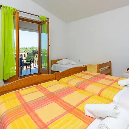 Awesome Apartment In Vrsar With Wifi