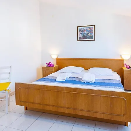 Awesome Apartment In Vrsar With Wifi * Vrsar