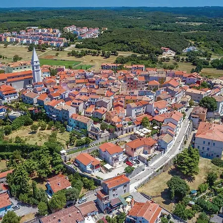 Awesome Apartment In Vrsar With Wifi * Vrsar